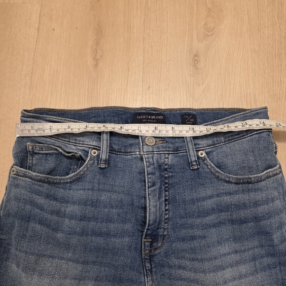 Lucky Brand Medium Wash Distressed Raw Hem Super Skinny Ankle Ava Jeans Size 6 - Picture 3 of 9